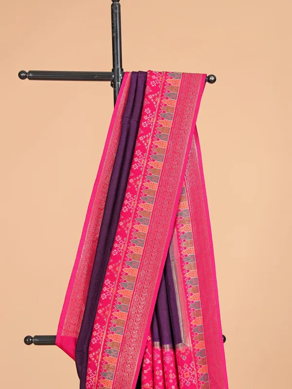 Purple silk saree with bold pink border