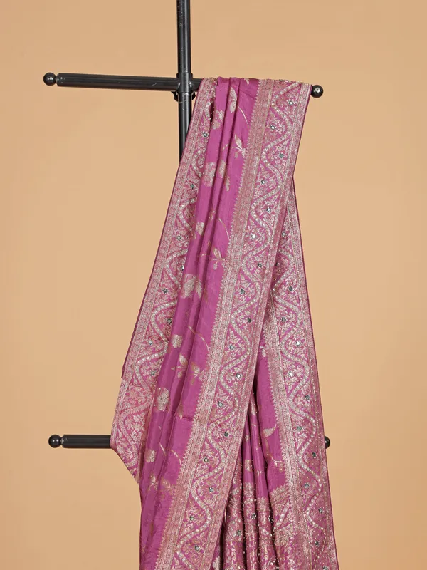 Purple silk saree with contrast border for women