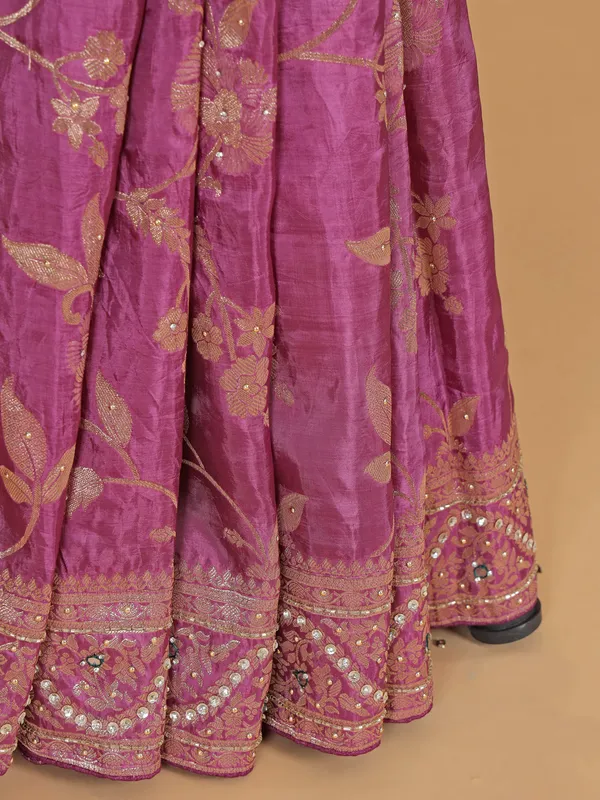 Purple silk saree with contrast border for women