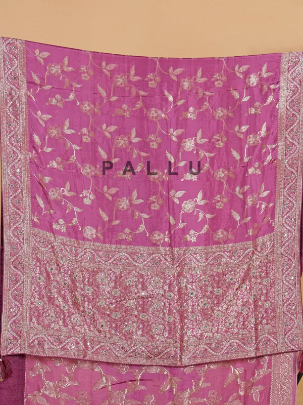 Purple silk saree with contrast border for women