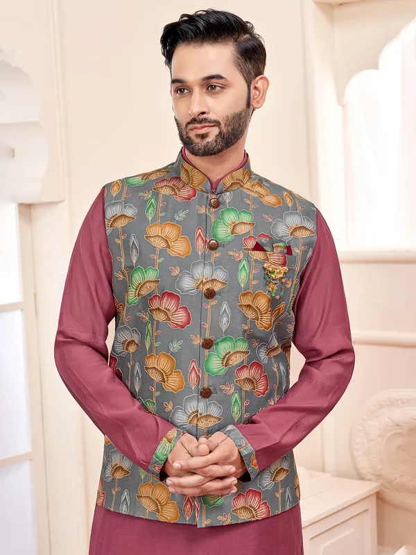 Radiant bright wine waistcoat set with fine craftsmanship