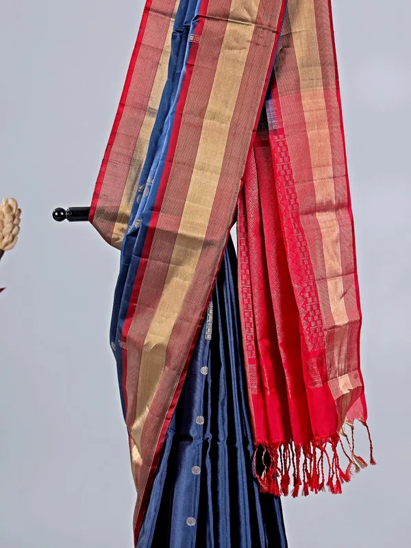 Rama blue banglori silk saree with intricate zari weave