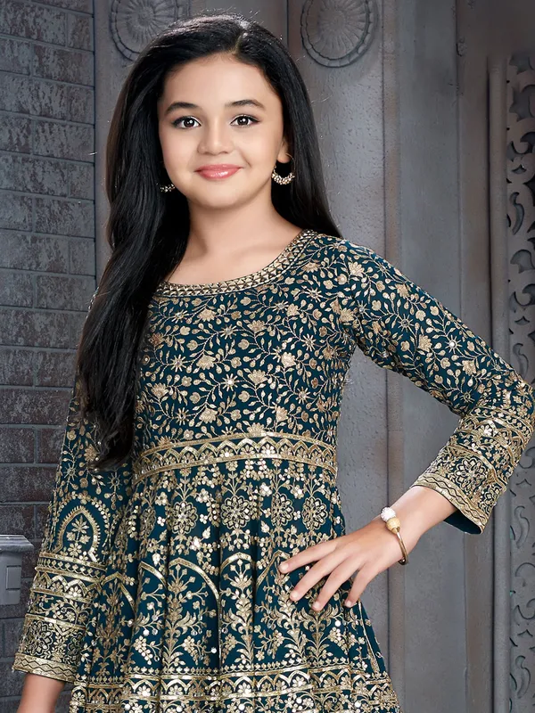 Rama blue georgette girls wedding look lehenga choli