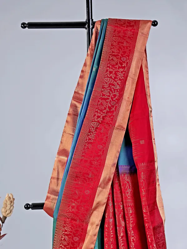 Rama green banglori silk saree with zari detailing