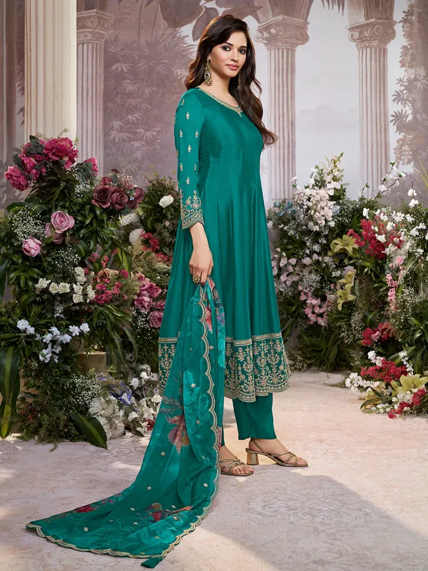 Rama green silk salwar suit for festival