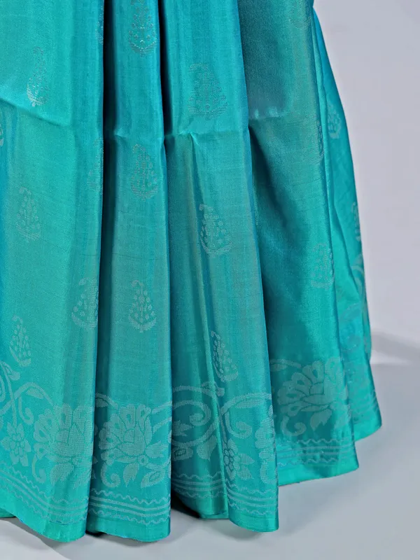 Rama green silk saree with traditional zari work