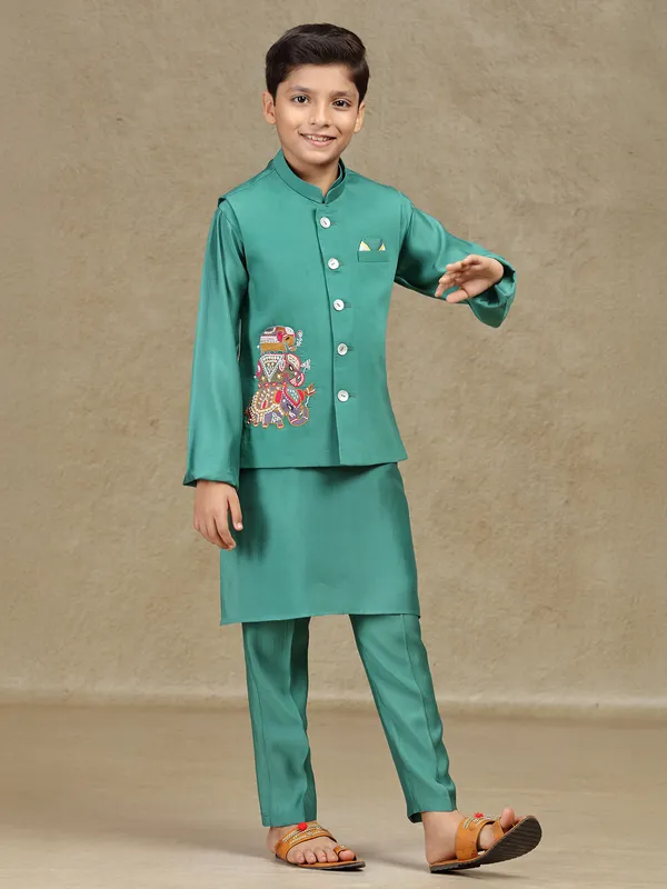 Rama green waistcoat set in silk