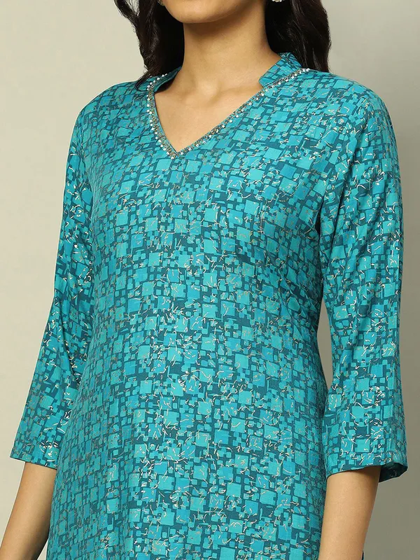 RANGRITI aqua cotton printed straight kurti