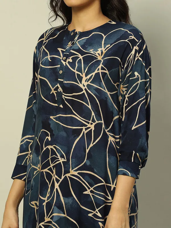 RANGRITI charcoal grey printed kurti set