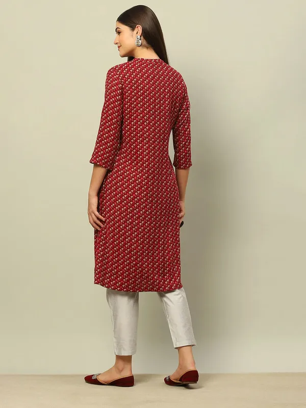 RANGRITI maroon straight kurti