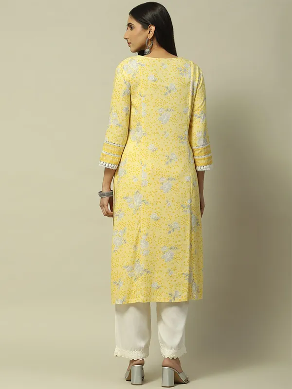 RANGRITI yellow printed a-line kurti