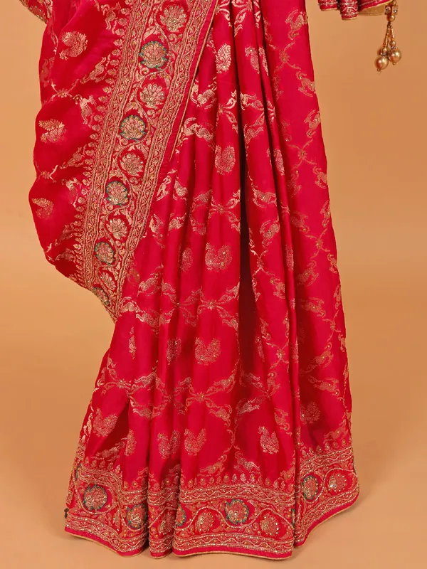 Rani color dola silk zari weaving saree