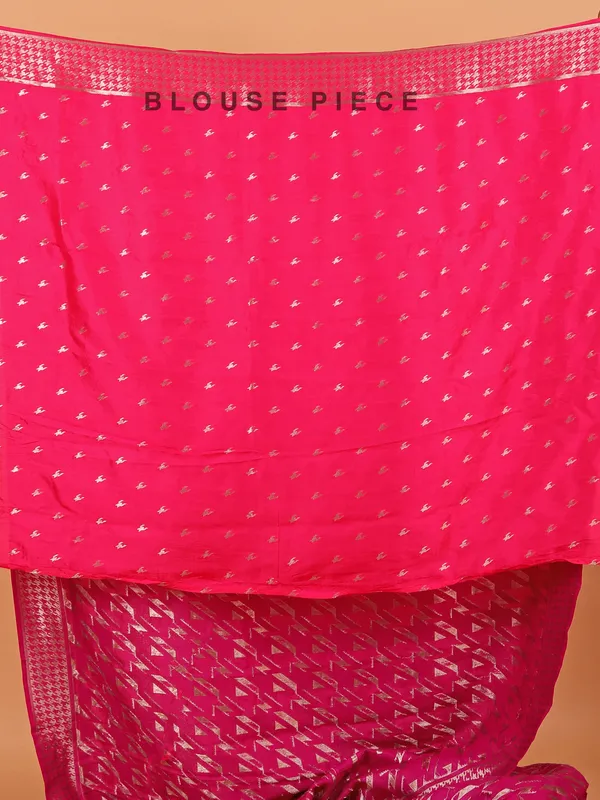 Rani dola silk saree in zari weaving