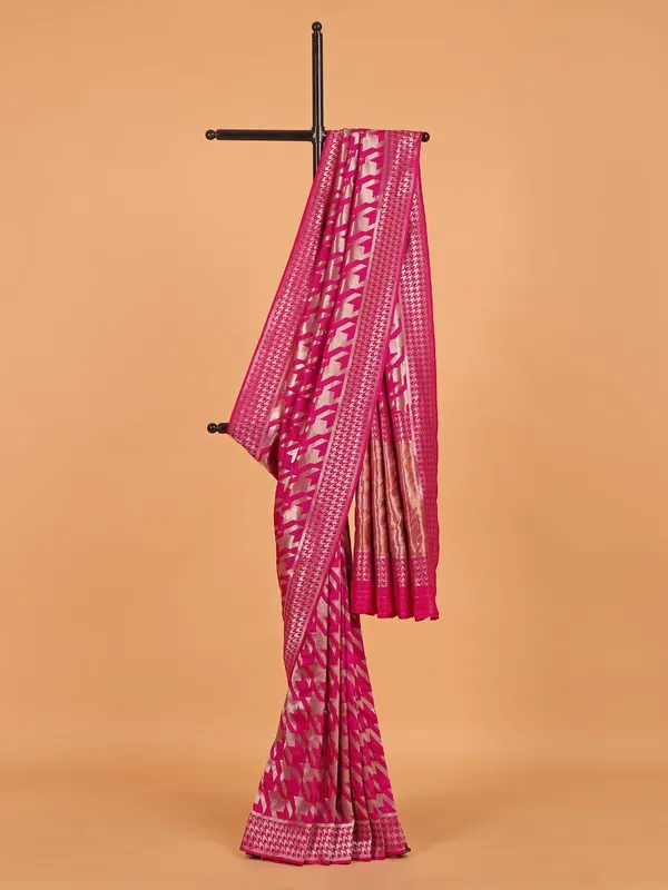 Rani dola silk saree in zari weaving