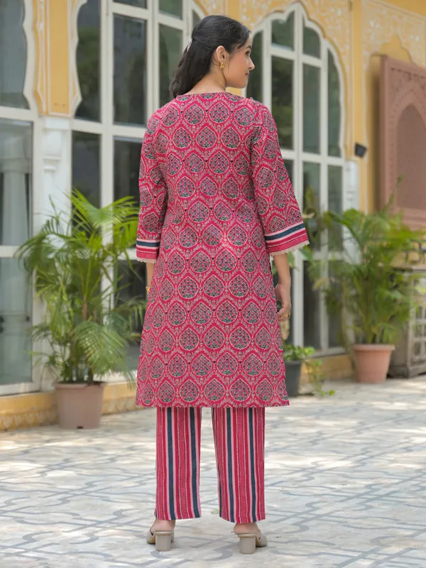 Rani pink cotton silk printed kurti set