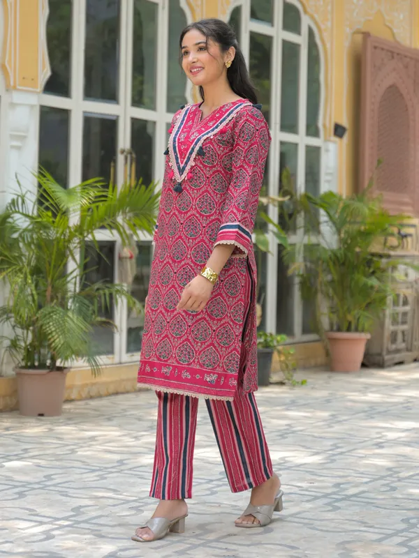 Rani pink cotton silk printed kurti set