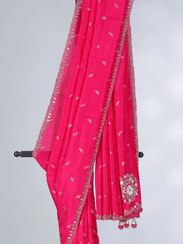Rani pink dola silk saree for festivals