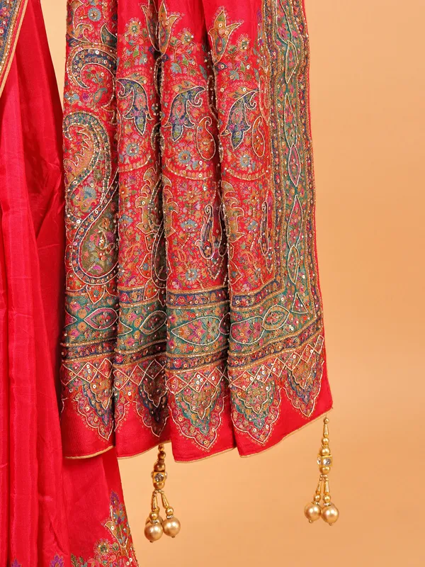 Rani pink dola silk saree for wedding wear