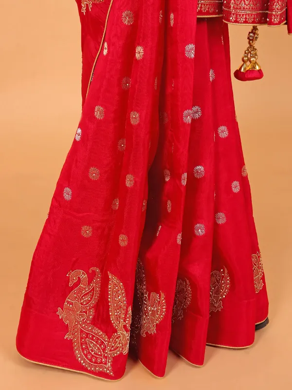 Rani pink dola zari weaving silk saree