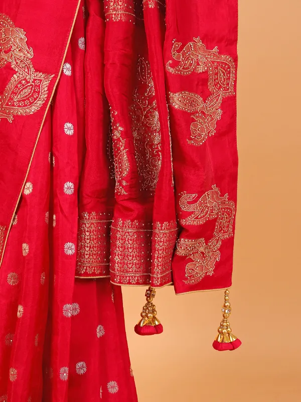 Rani pink dola zari weaving silk saree