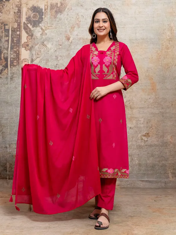 Rani pink silk yoke style kurti set