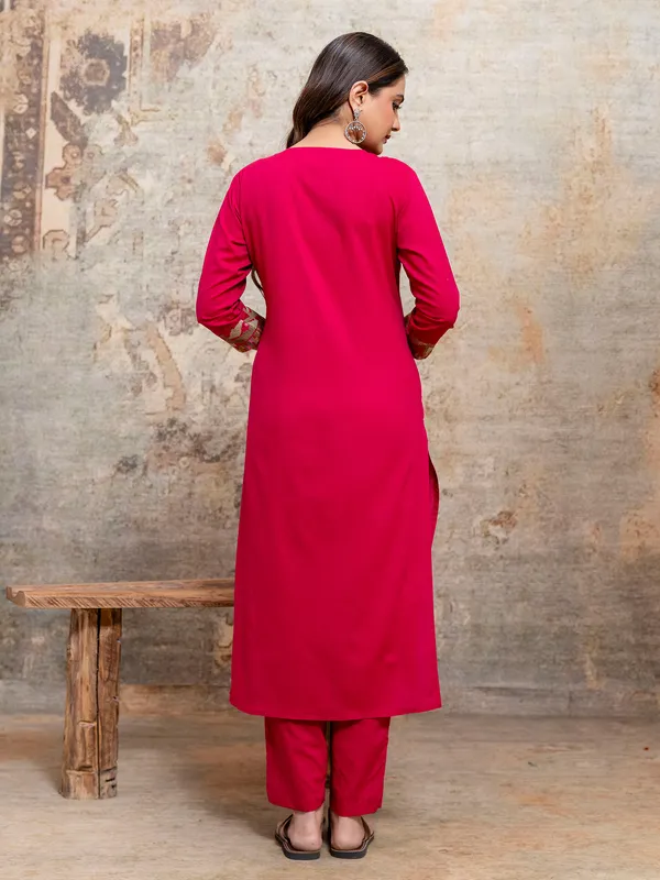 Rani pink silk yoke style kurti set