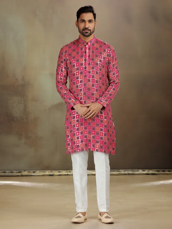 Rani pink thread embroidered kurta set