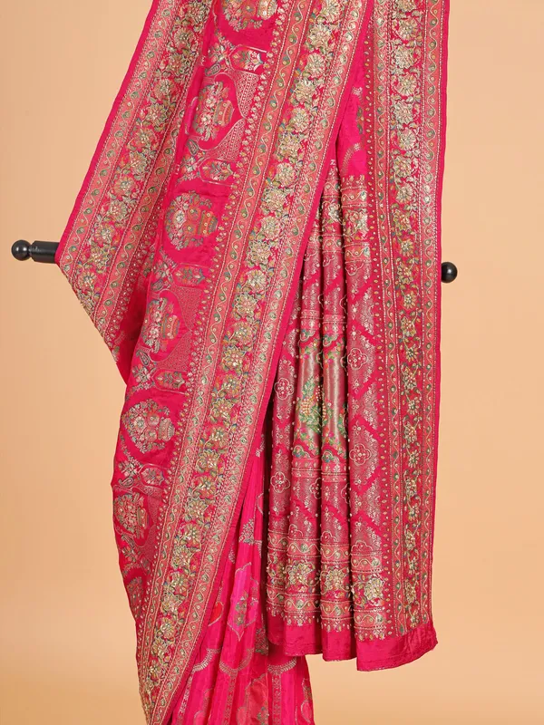 Rani silk saree with zari weaving