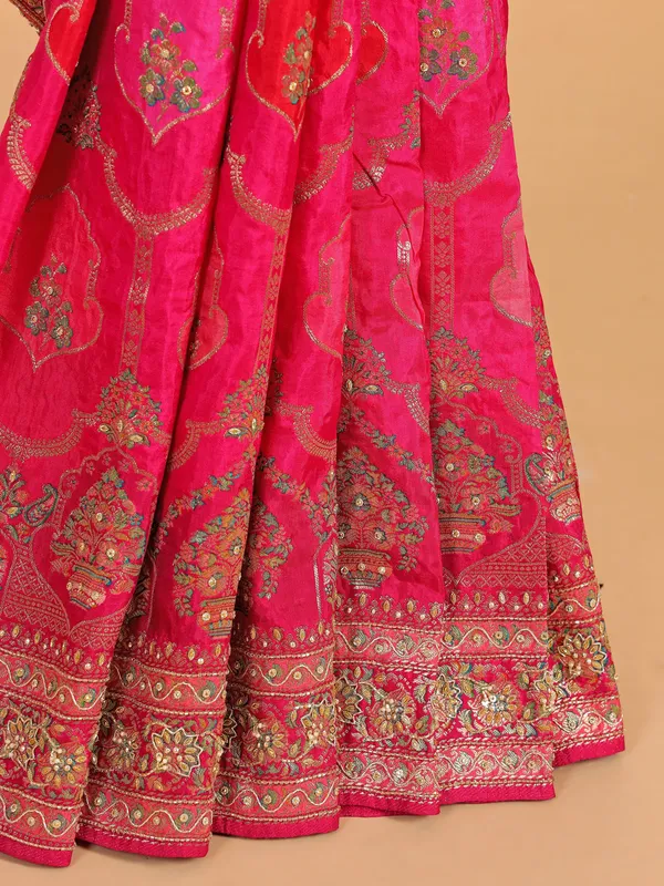Rani silk saree with zari weaving