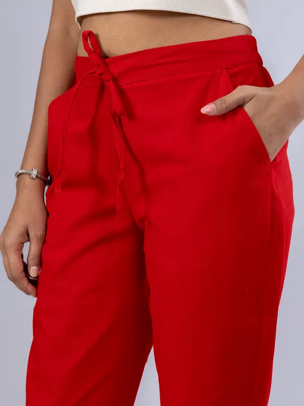 Red cotton casual pant for women