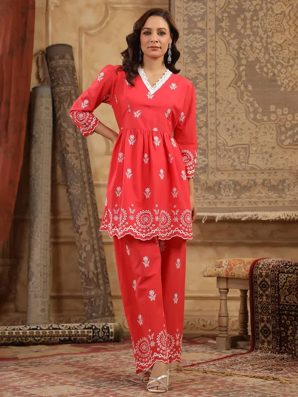 Red cotton silk kurti set with embroidery