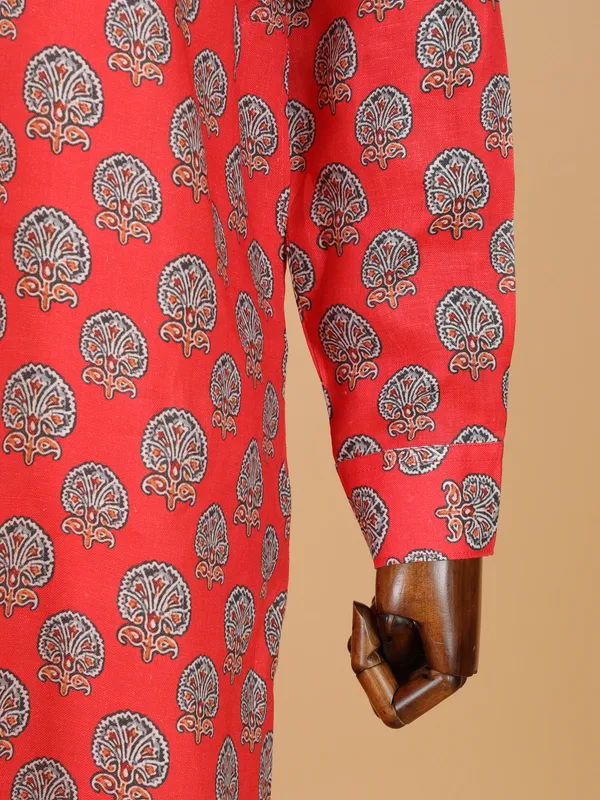 Red cotton silk printed kurta suit for men