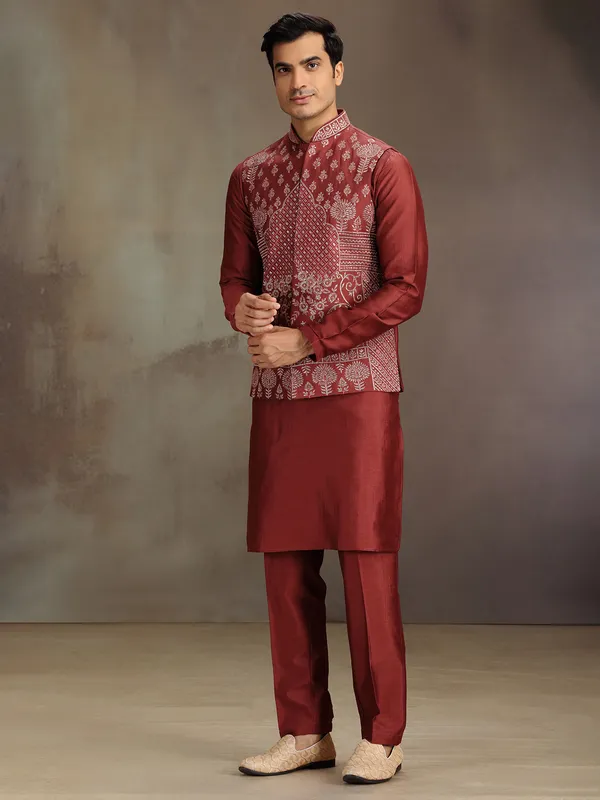 Red cotton silk waistcoat set for festive celebration