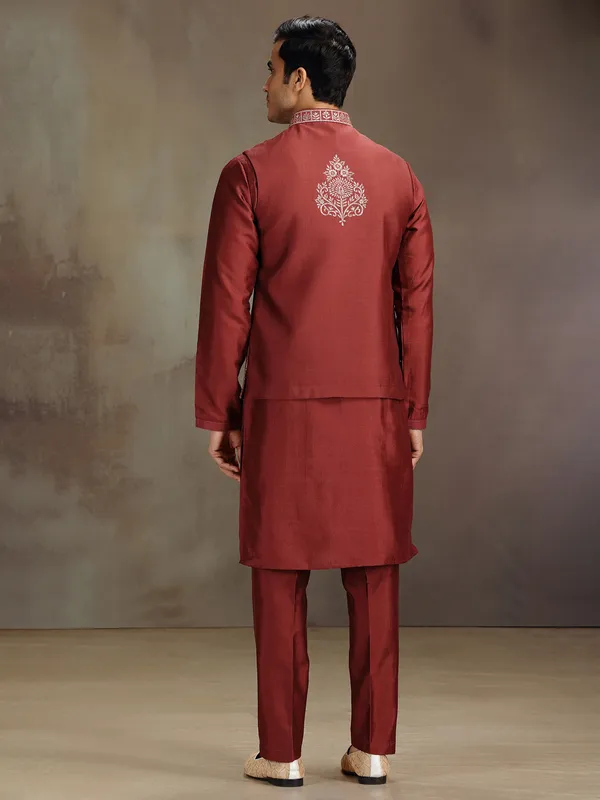 Red cotton silk waistcoat set for festive celebration