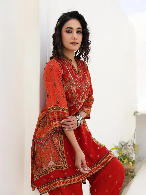 Red crepe printed kurti set