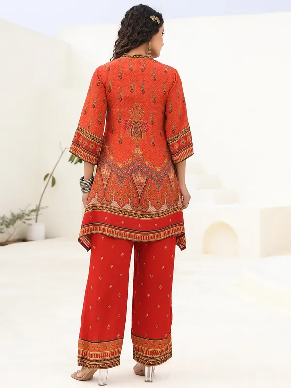 Red crepe printed kurti set