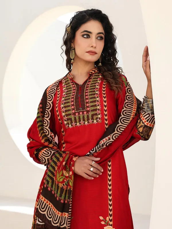 Red dola silk printed kurti set with dupatta