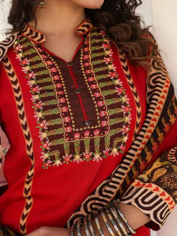 Red dola silk printed kurti set with dupatta