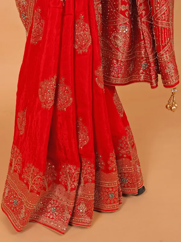 Red dola silk saree for wedding wear