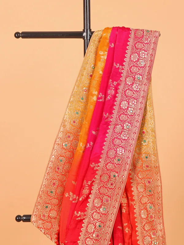 Red dola silk saree with unstitched blouse