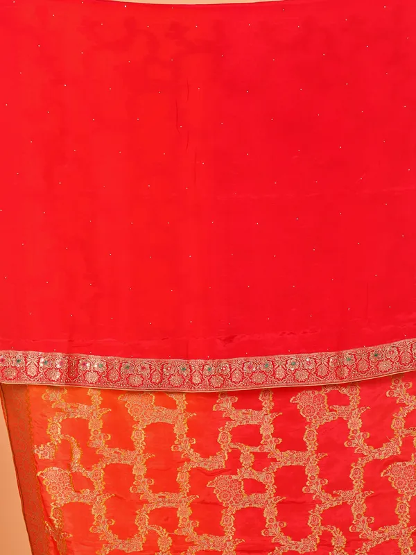 Red dola silk saree with unstitched blouse