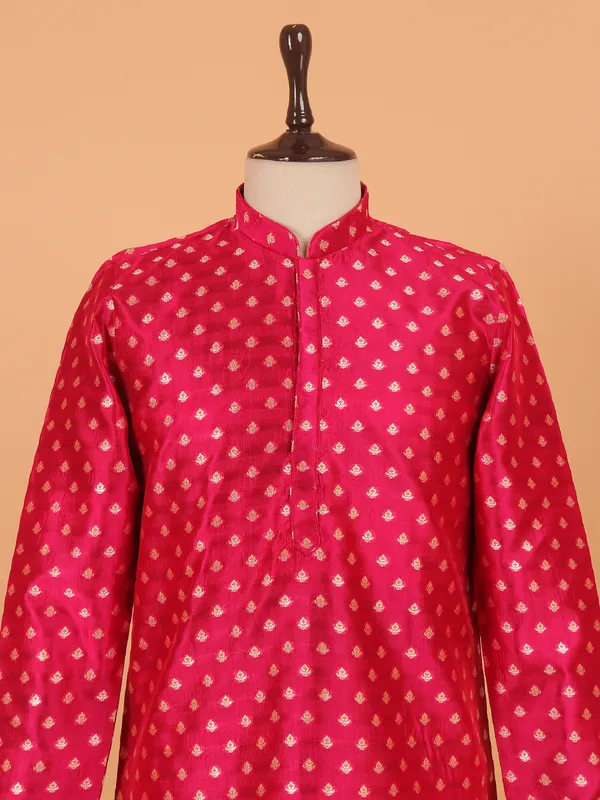 Red festive silk kurta set for men
