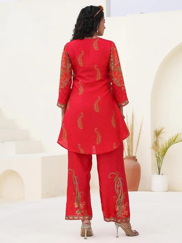 Red festive wear printed kurti set in dola silk