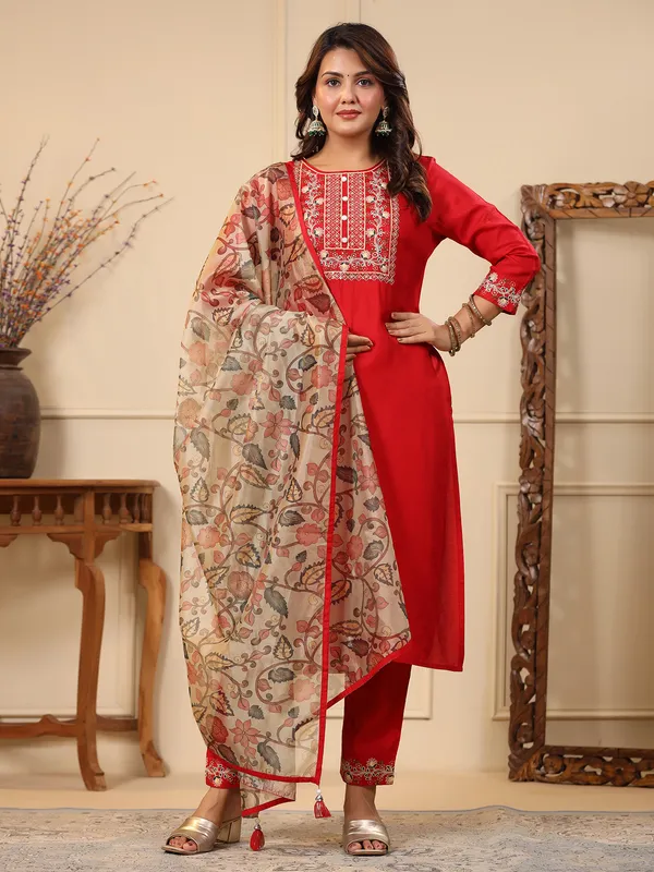 Red kurti set with printed dupatta