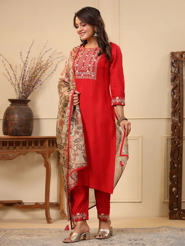 Red kurti set with printed dupatta