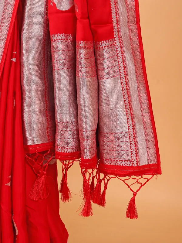 Red modal silk saree for wedding wear