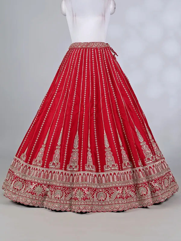 Red raw silk bridal lehenga choli with cutdana detailing