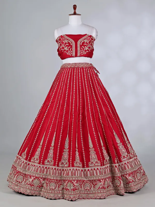 Red raw silk bridal lehenga choli with cutdana detailing