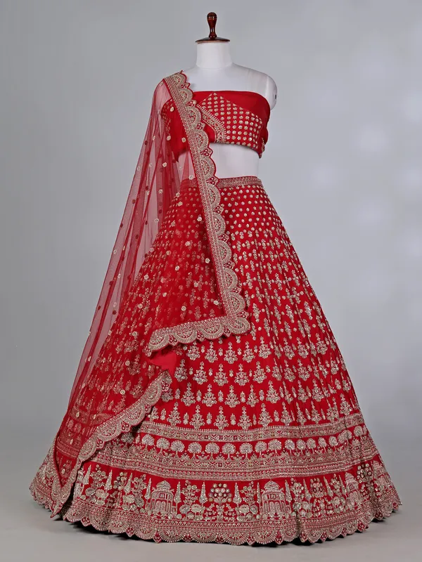 Red raw silk bridal lehenga choli with thread work