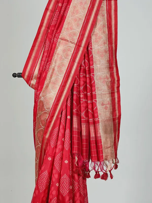 Red semi cotton silk saree for festive wear